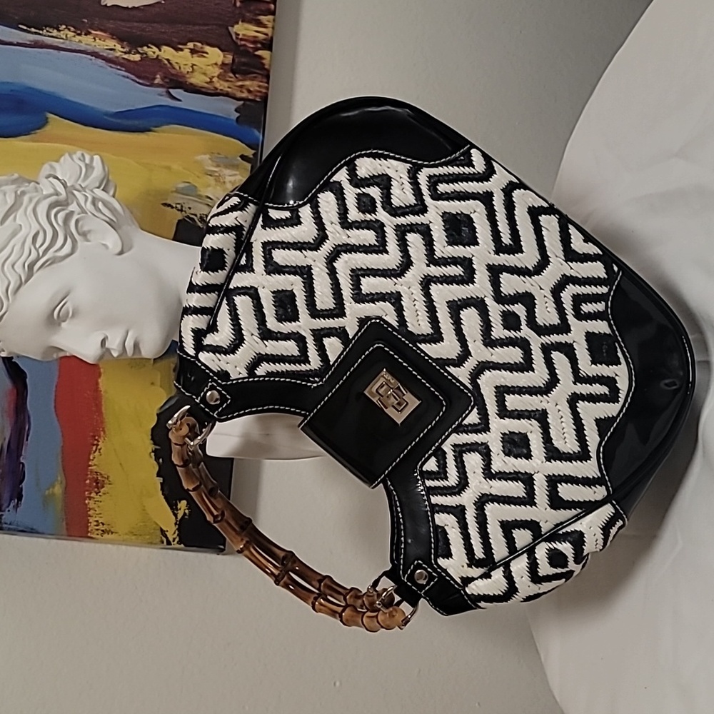 RAFE 💯 AUTHENTHIC SPRING 2003 BLACK/WHITE COLLECTION NWOT SOLD OUT !!!